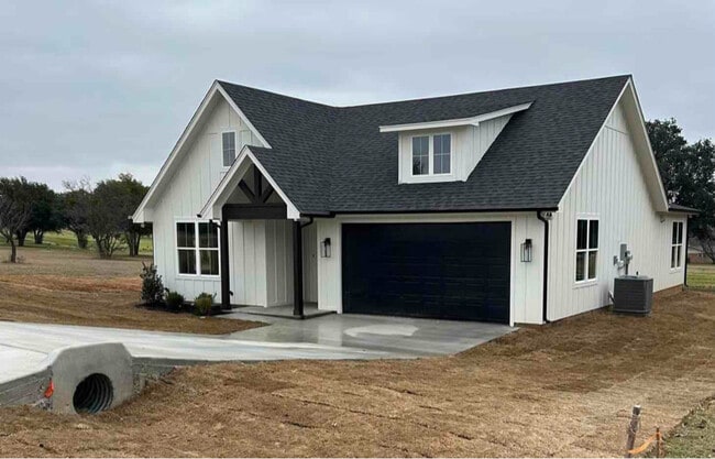 Photo - 129 Lakeview Dr