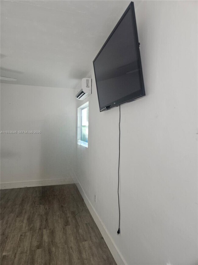 Photo - 7817 Fairway Blvd Unit 0