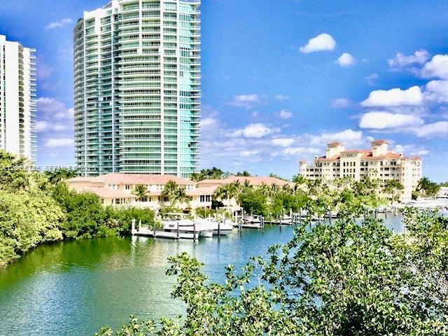 Photo - 19999 E Country Club Dr Unit 1404