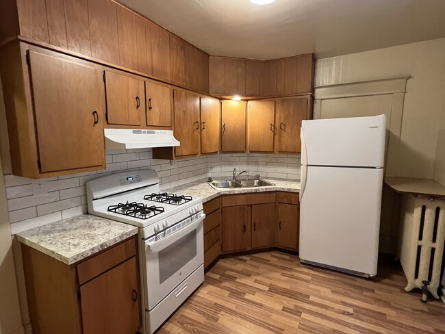 Photo - 222 Lafayette Ave NE Unit 1