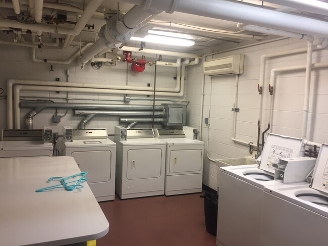 Photo - 1630 W National Ave