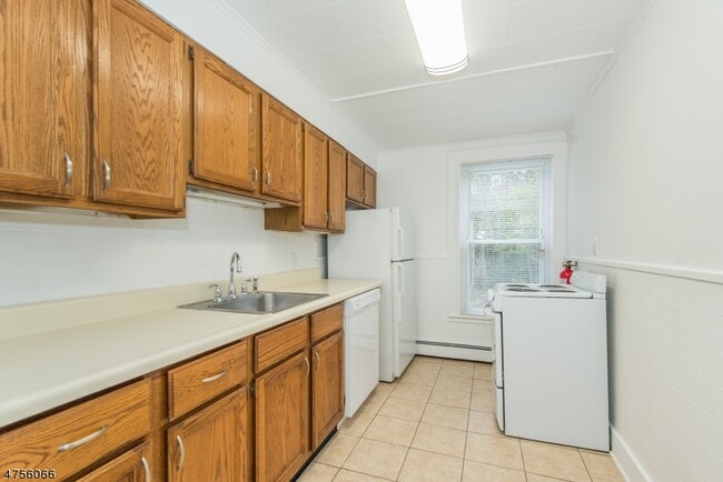 Photo - 55 Madison St