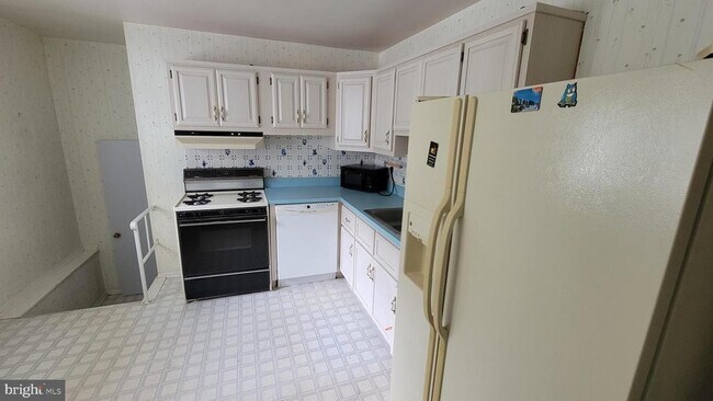 Photo - 1015 Marleigh Cir