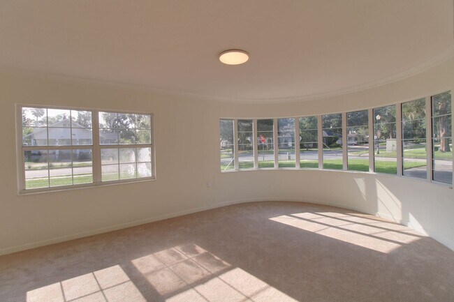 Photo - 1667 Mizell Ave