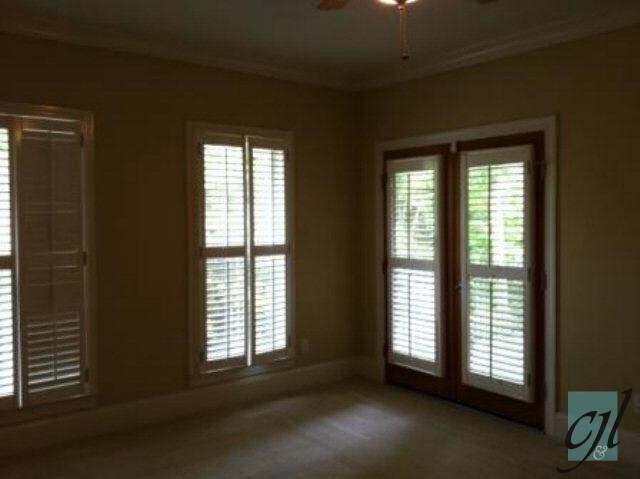 Photo - Immaculate Condo in The Flats of Woodlake! - Available August!