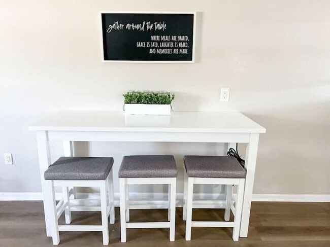 Photo - 38548 Naomi Ave Unidad ID1234476P