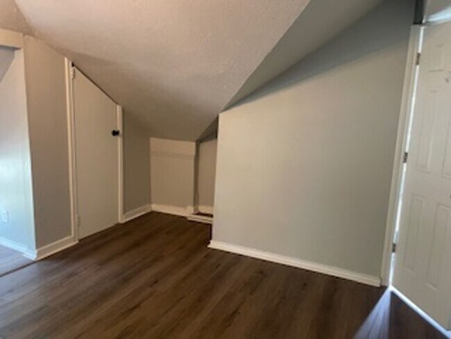 Photo - 504 S 1st Ave Unit 1