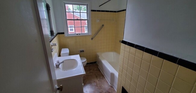 Photo - 1004 Hampton St Unidad A