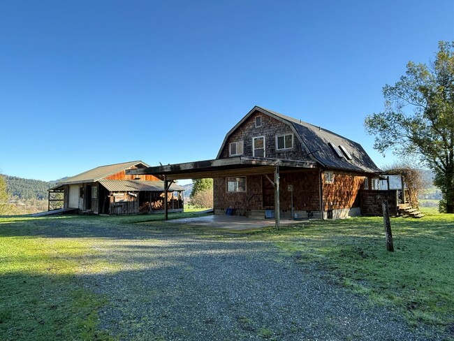 Photo - 51372 Old Broadbent Rd