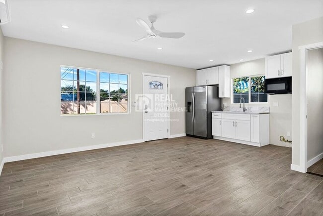 Photo - 940 E Anahurst Pl Casa