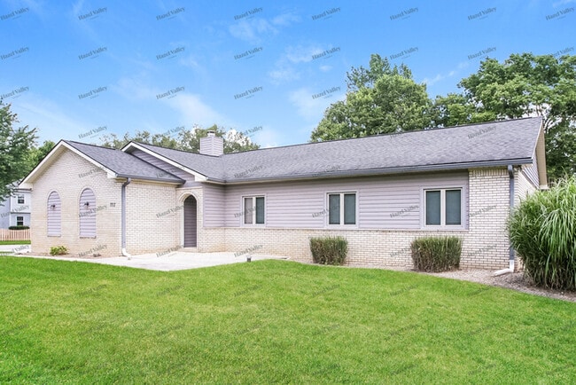 7717 Long Branch Dr