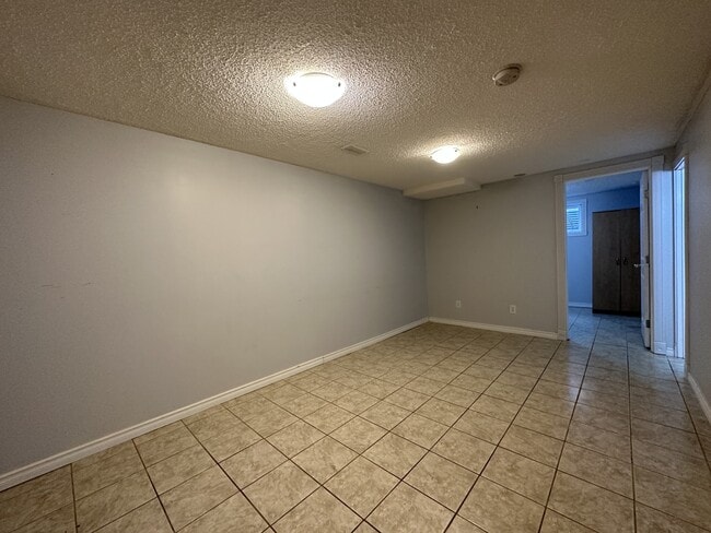 Photo - 6704-6132 132 Ave NW