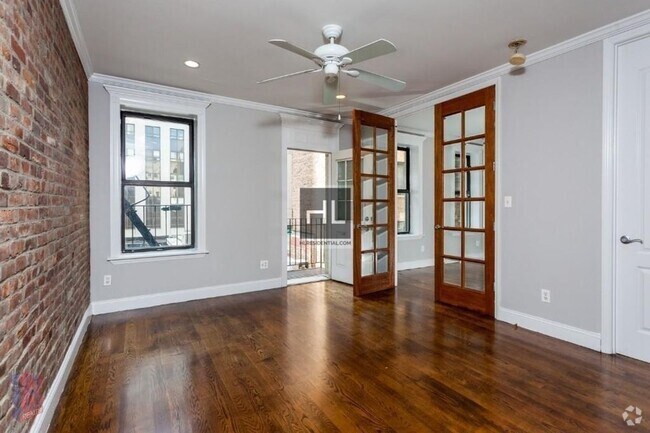 Building Photo - E 18TH ST. Rental
