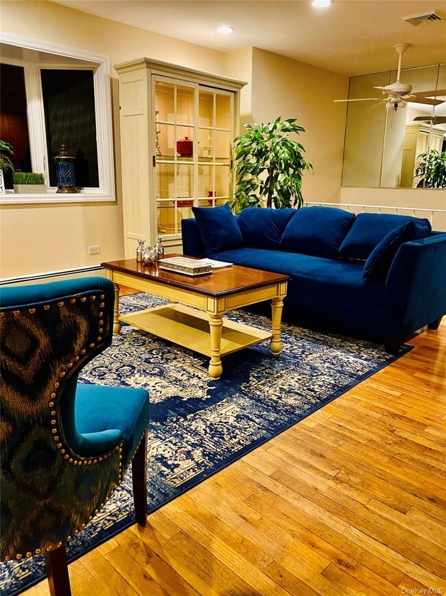 Photo - 1362 Hummel Ave