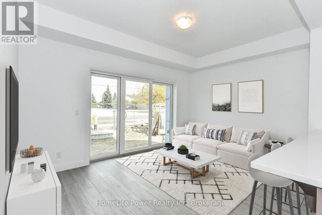 Photo - 180 Northumberland St