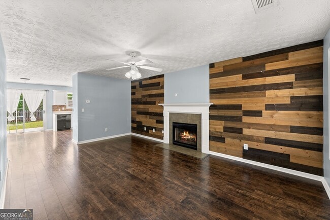 Photo - 104 Jameston Dr