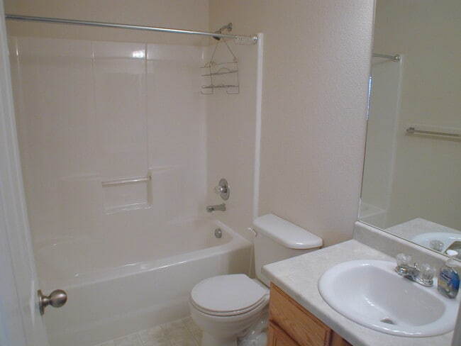 Photo - Country West212 Unit Apt B