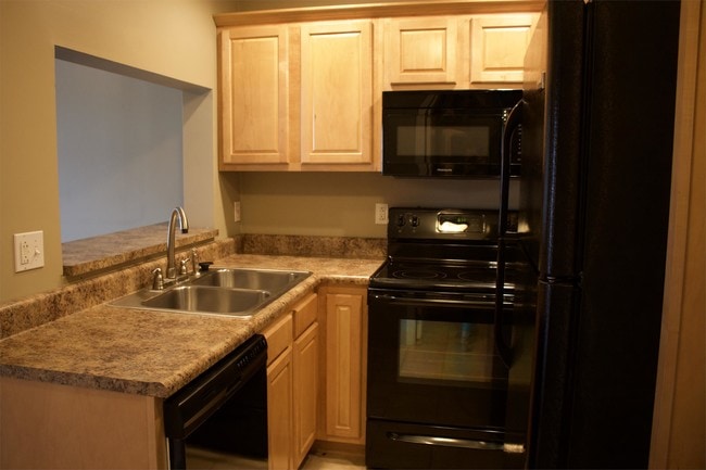 Photo - 2435 1st Ave