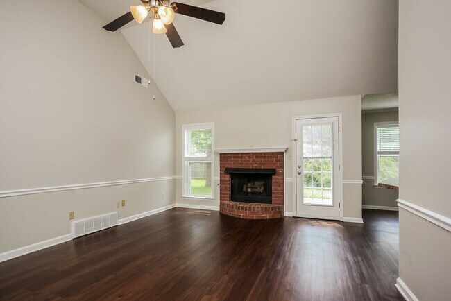 Photo - 6491 Daybreak Dr