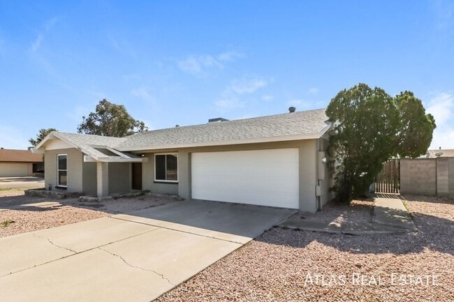 Photo - 1323 W Rosemonte Dr