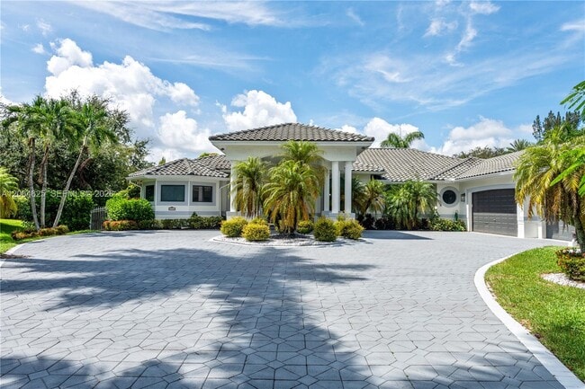 Photo - 11302 NW 9th St
