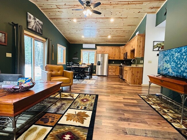 Photo - 9117 Nukala Rd