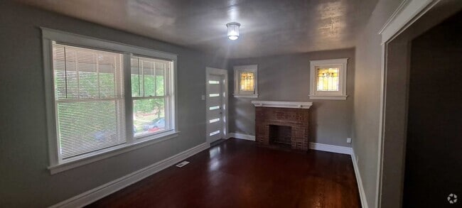 Building Photo - 4238 S 38th St Unit 4238 S. 38th Rental