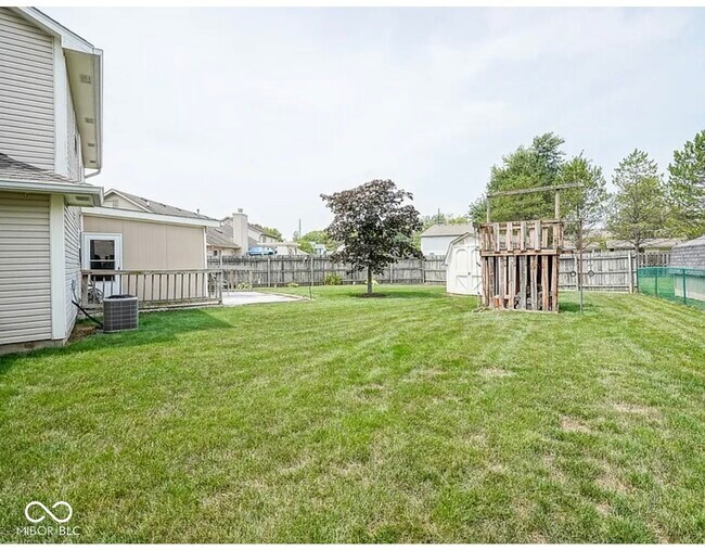11052 Oakspring Dr