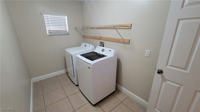 Photo - 1225 NW 26th Pl