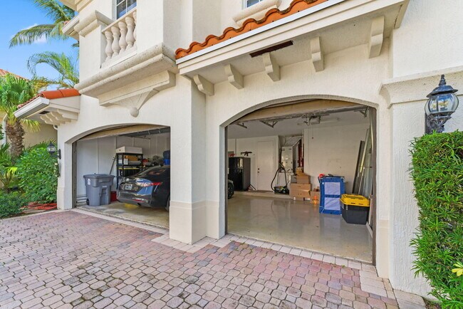 Photo - 7162 Vía Firenze