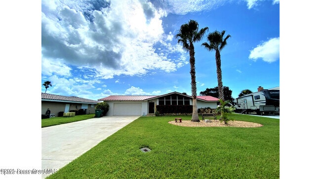Building Photo - 56 Country Club Rd Rental