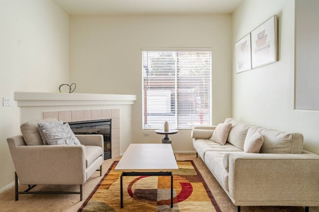 Photo - 3364 Indian Shadow St Unit 104