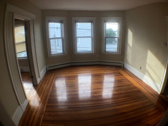 Photo - 49 Conwell Ave Apartment Unit 2