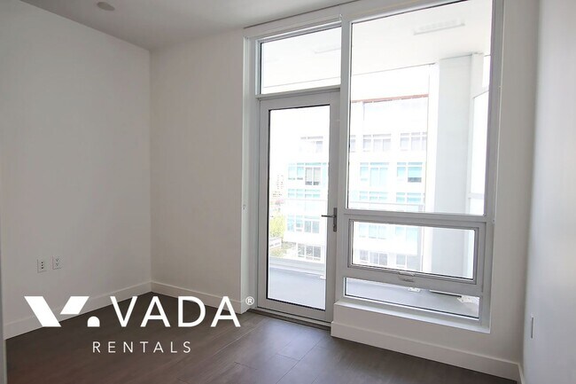 Photo - Paramount 1 in Brighouse Studio For Rent 1... Unit 1302