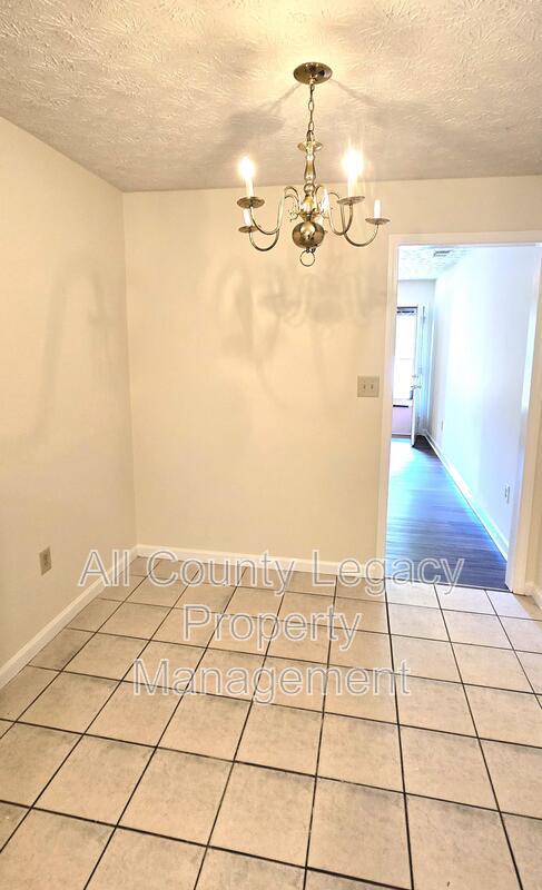 40 Maria Cir