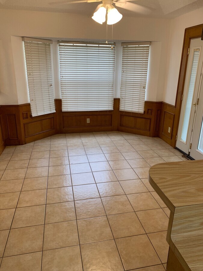 Photo - 2310 Hackberry Ave