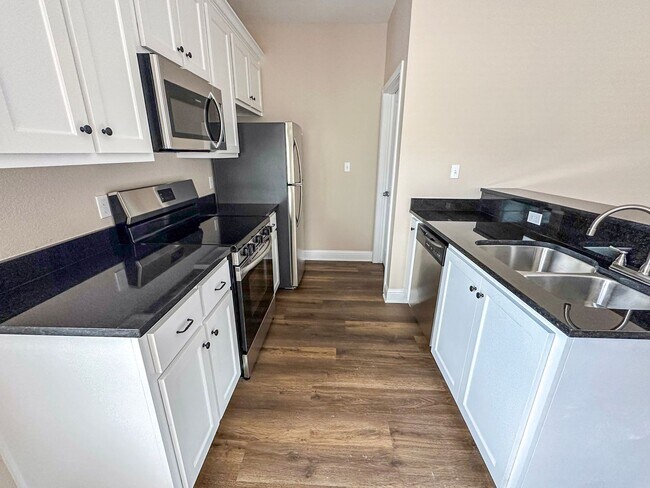 112-114 Vitava Dr