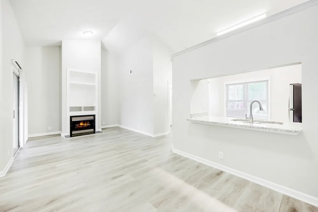 Photo - 609 Brentmeadow Cir