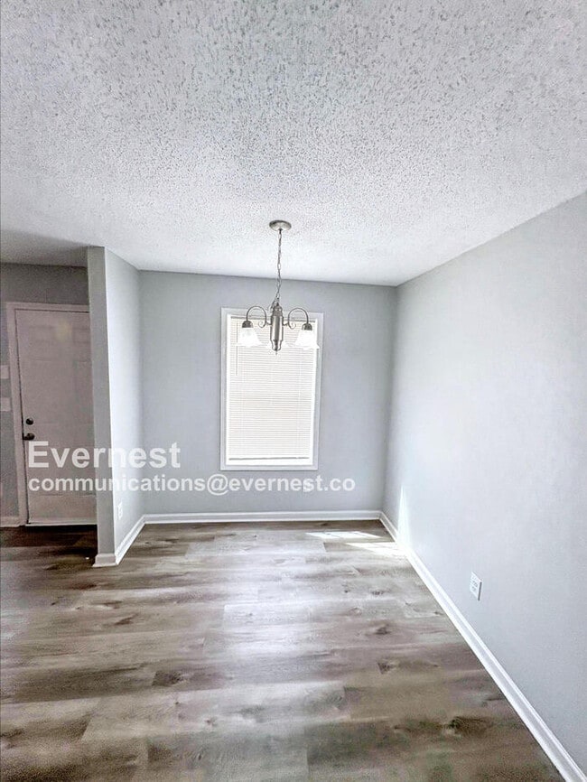 Photo - 8573 Thomas Rd