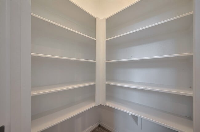Building Photo - 7809 Axis Rdg Dr Rental