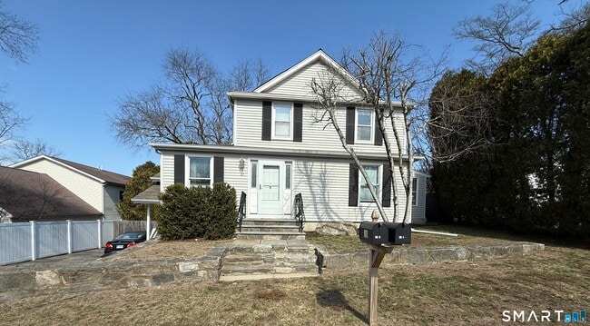 Building Photo - 65 Terrace Ave