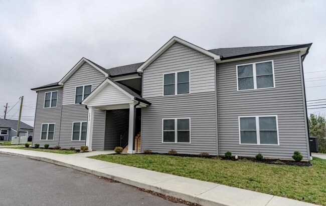 Photo - 1317-2A Farmingdale Dr Townhome