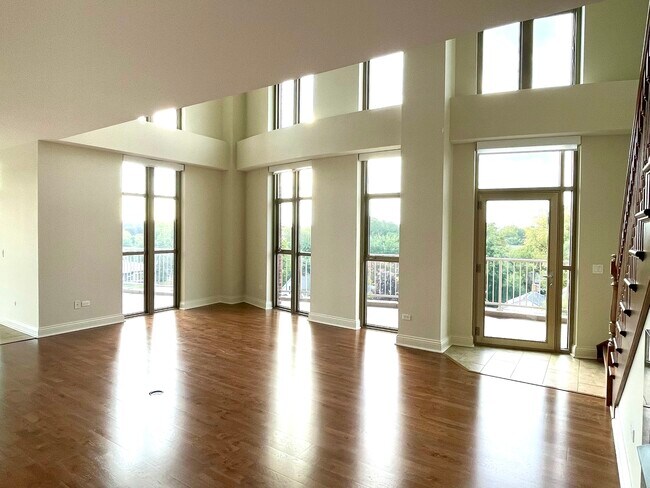 Photo - 520 S Washington St Unit 604