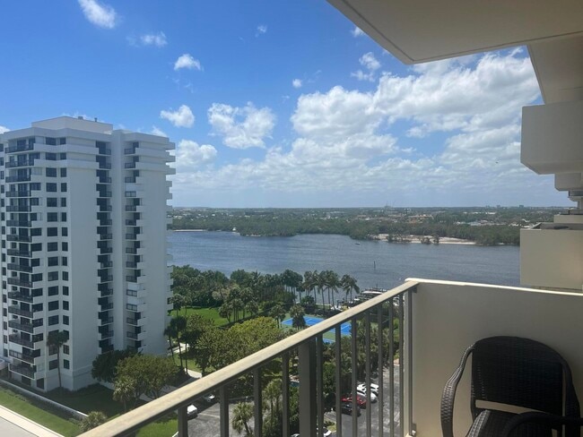Building Photo - 2121 N Ocean Blvd Unit 1405e Rental