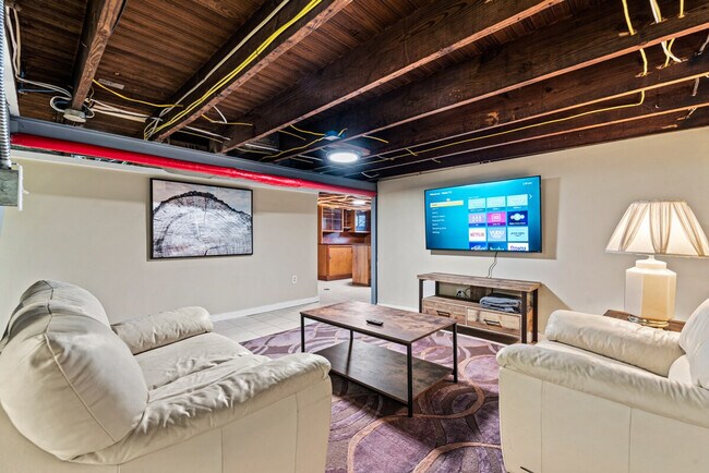 1304 Dammert Ave Unit SI ID1566285P