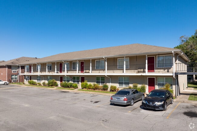 Meadowbrook Apartments