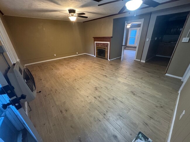 Building Photo - 1119 Brownwood Rd Unit Apartment #1