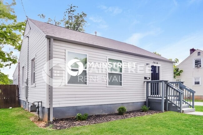 Photo - 3 Bedroom Pet-Friendly Home in Louisville, KY with Main Street Renewal