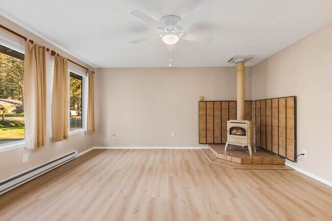 Photo - 44301 SE 146th St