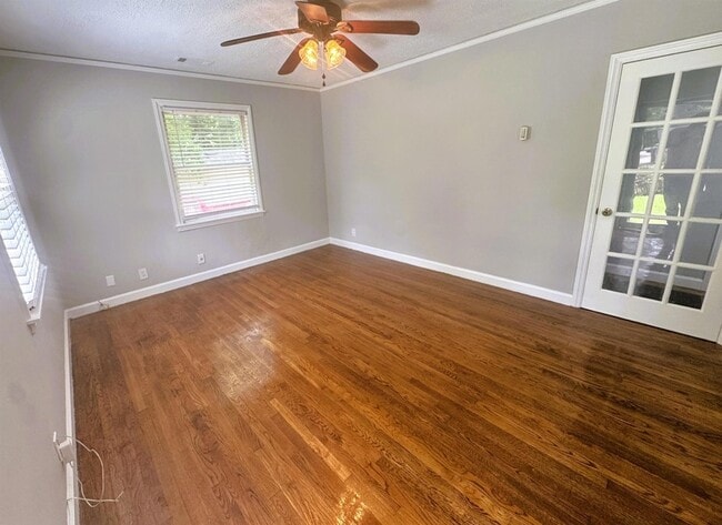 Photo - 514 Western Dr